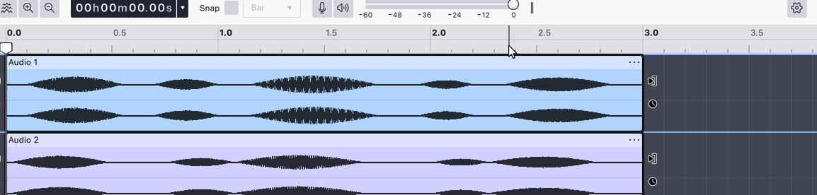 Two clips on neighbouring tracks selected together as a group